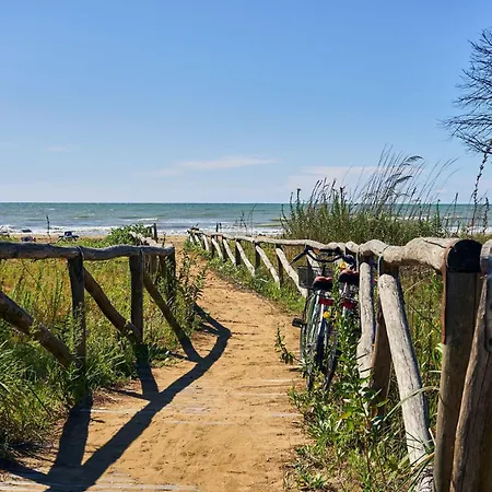 With Shared Pool * Bibione